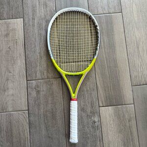 Vintage Yonex V-Con 17 107 OS Oversize 4 3/8" L3 Tennis Racquet Need Restringing
